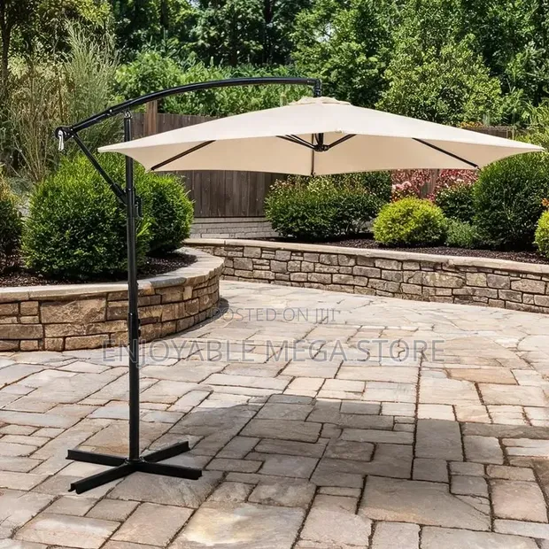 Brand New Heavy-Duty Garden Umbrella - 1