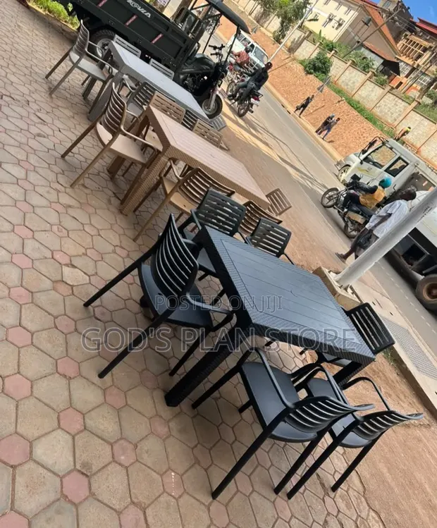 Premium Rattan Outdoor Dining Table and Chairs Set - 1