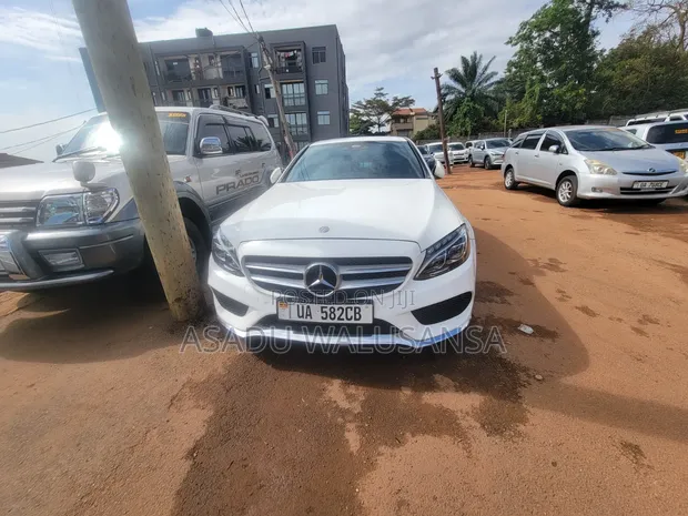 Mercedes-Benz C200 2015 White - 1