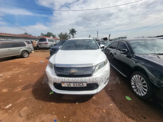 Toyota Harrier 2016 White - 1