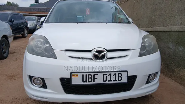 Mazda Demio 2006 White - 1