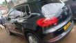 Volkswagen Tiguan 2010 Black - 3
