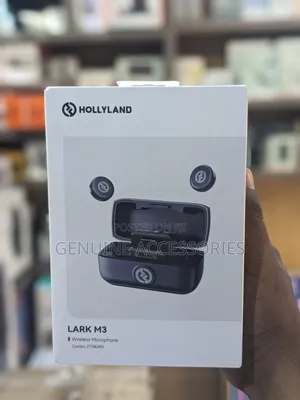 Hollyland Lark M3 Wireless Microphone System