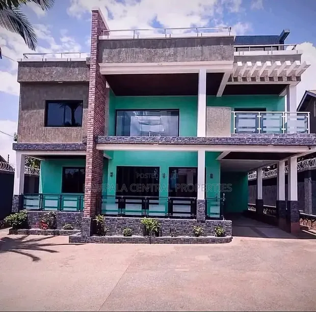 5-Bedroom Duplex for Rent in Lubowa, Central Division - 1