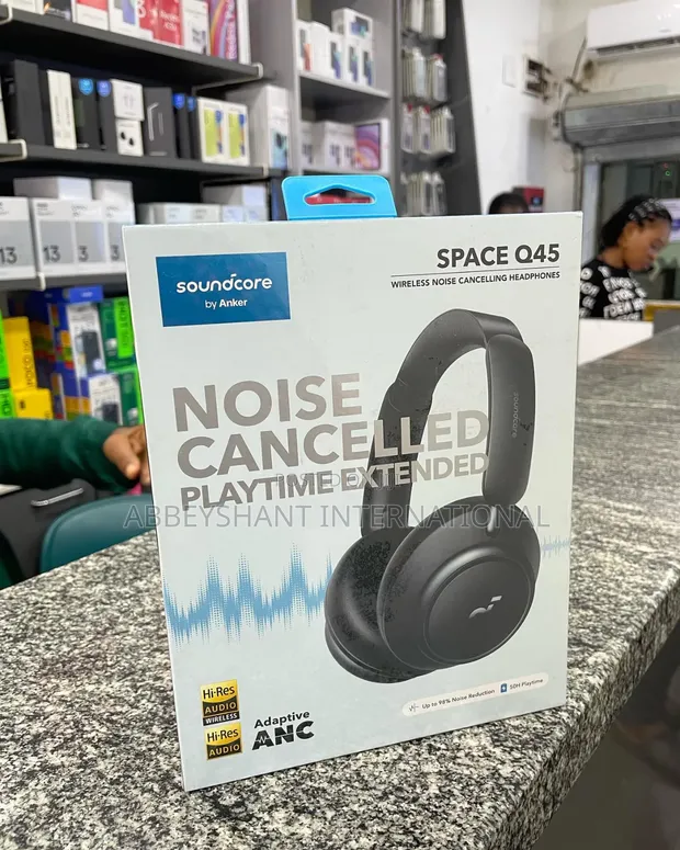 Anker Space Q45 Wireless Noise-Cancelling Headphones - 1