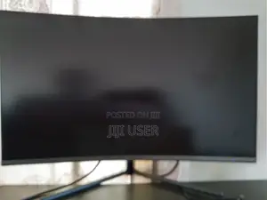 Samsung 32-inch 4K UHD Monitor (UR59C)