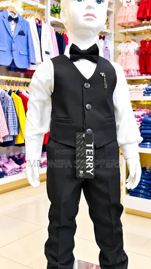 Boys' Black Formal Suit Set with White Shirt and Bow Tie