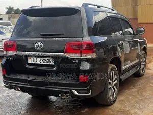 Toyota Land Cruiser 2018 Black