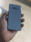 Samsung Galaxy S10e 128GB Black - 2