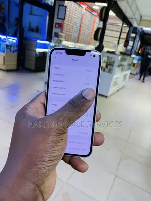 Apple iPhone 13 128GB White