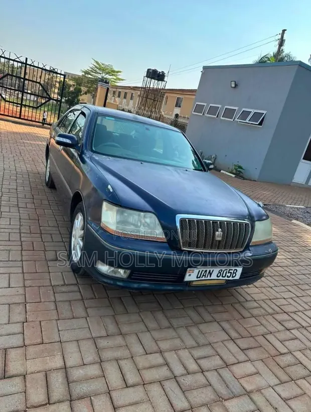 Toyota Crown Majesta 2003 Blue - 1
