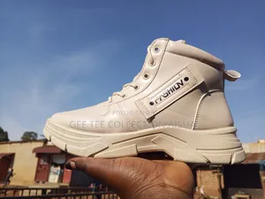 Ladies and Gents Sneakers - Jungle Boots