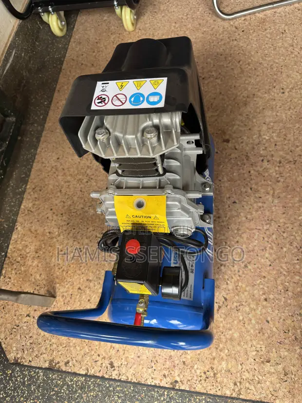 Air Compressor 25 Liters - 1