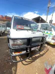 Toyota HiAce 2001 - 1