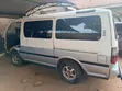 Toyota Grand HiAce 2002 - 5