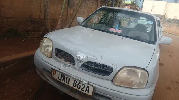Nissan March 2004 - 1