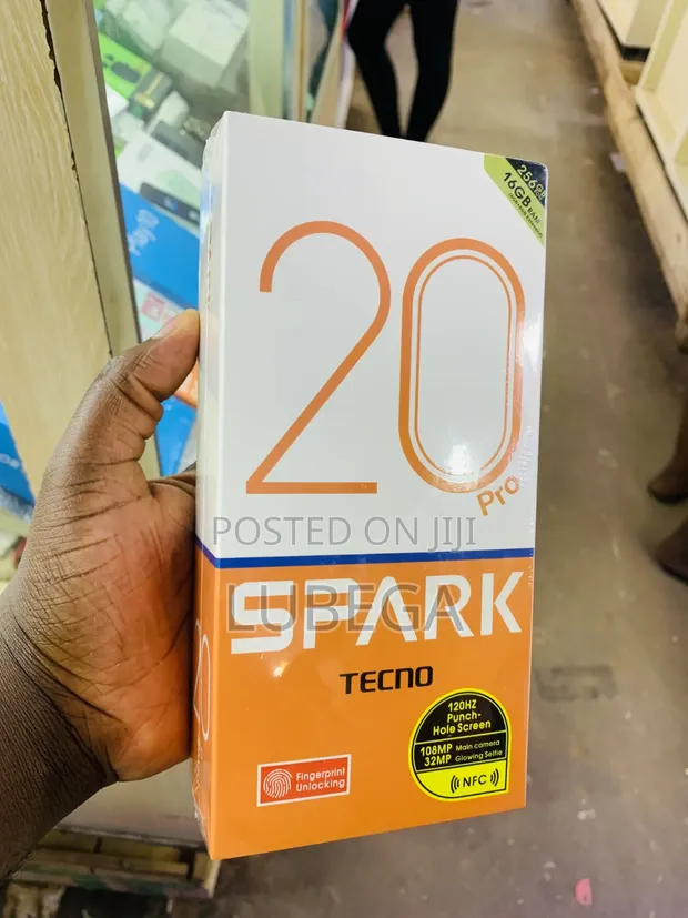 New Tecno Spark 20 Pro 256GB Black - 1