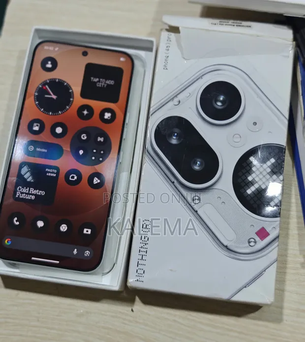 New Nothing Phone 4a Pro 256GB White - 1