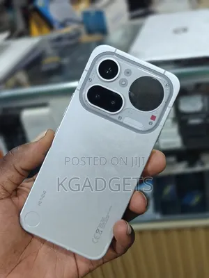 New Nothing Phone 4a Pro 256GB Silver