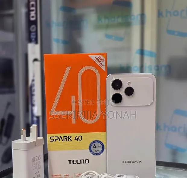 New Tecno Spark 40 256GB Silver - 1