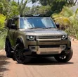 2023 Land Rover Defender 90 V8 - 1