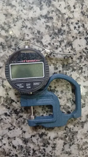 Digital Thickness Gauge (0-52mm)