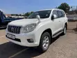 Toyota Land Cruiser Prado 2012 White - 3