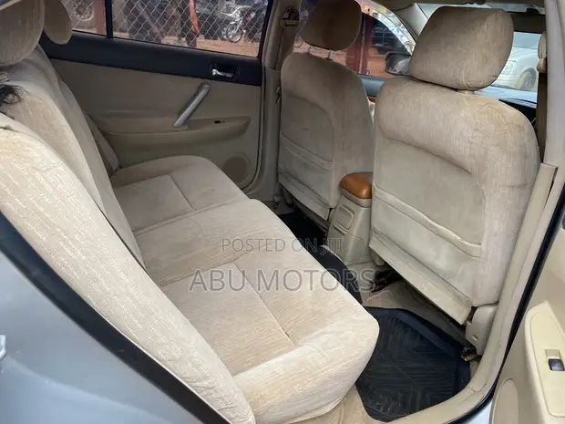 Toyota Premio 2006 Silver - 1