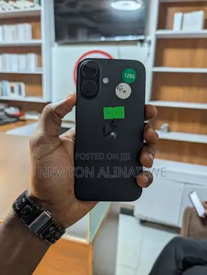 Apple iPhone 16 128GB Black