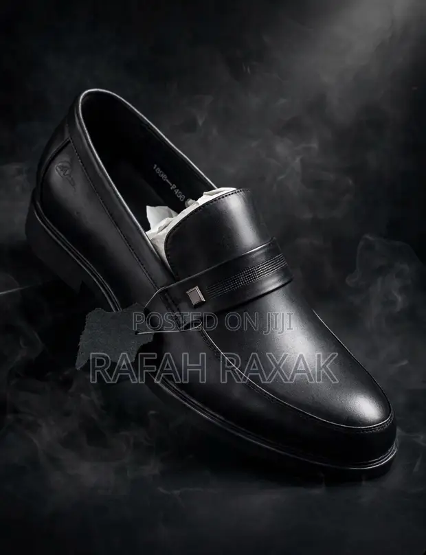 Men's Classic Black Slip-On Clarks Loafers - 1