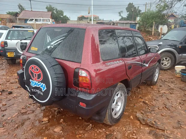 Toyota RAV4 Base FWD 1999 Gray - 1