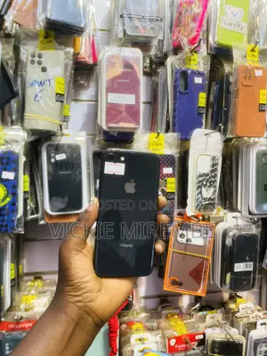 Apple iPhone 8 64GB Black