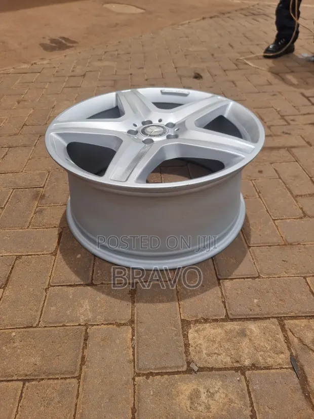 Mercedes-Benz Rims - 20-inch, Japan Used, Silver - 1