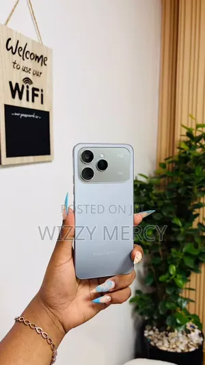 New Tecno Spark 40 128GB Black