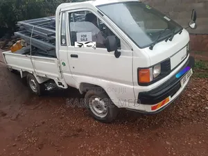 Toyota Lite-Ace 2009 White