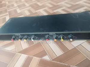 DBX 223xl Crossover