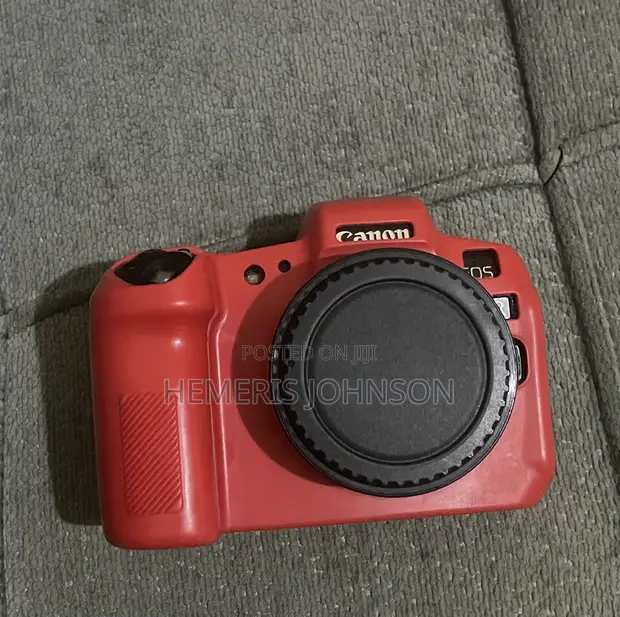 Canon EOS R Mirrorless Camera - 1
