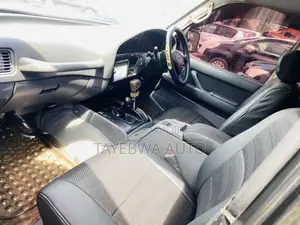 Toyota Land Cruiser VX 1999