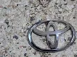 Toyota Landcruiser TX Grill Logo - 3