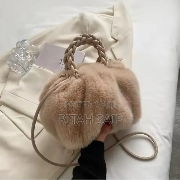 Fluffy Bag - Beige - 1