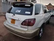 Toyota Harrier 2000 White - 1