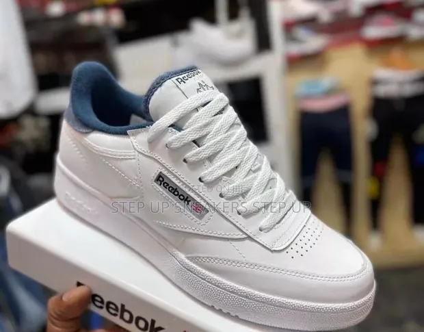 Original Reebok Sneakers - Brand New - 1