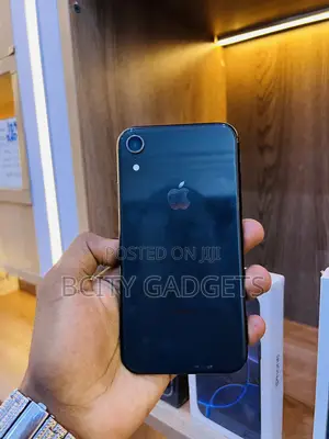 Apple iPhone XR 64GB Black