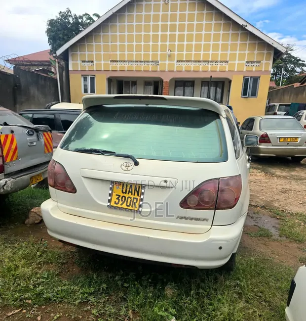 Toyota Harrier 2.4 2008 White - 1