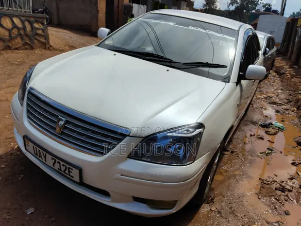 Toyota Premio 2003 White - 1