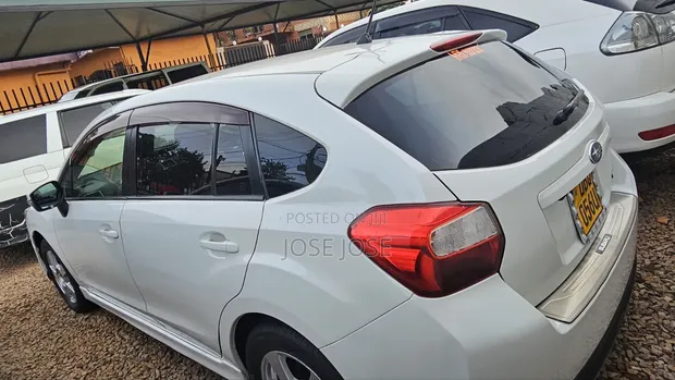 Subaru Impreza 2015 White - 1
