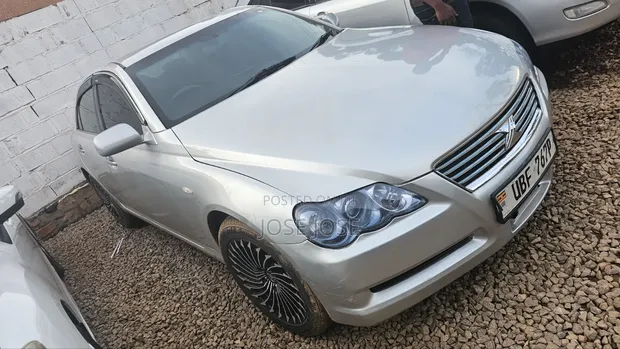 Toyota Mark X 2008 Silver - 1