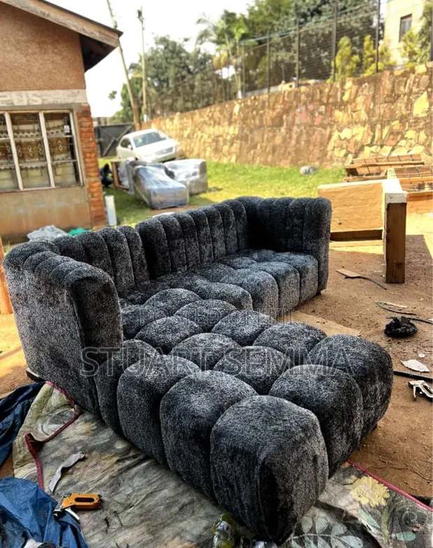 L-Shaped Sofa - 4 Seater, Black - 1