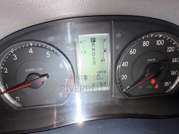 Toyota Premio 2006 Silver - 1
