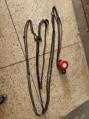 1 Ton Lifting Chain Block - 6 Meters